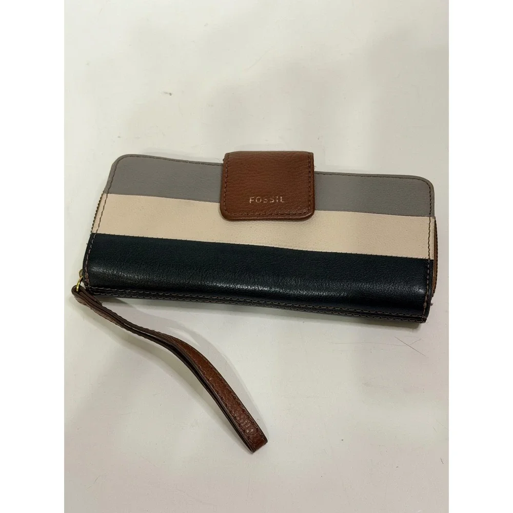 Fossil Logan RFID Tab Clutch Wallet Leather Colorblock Grey Cream Black Wristlet